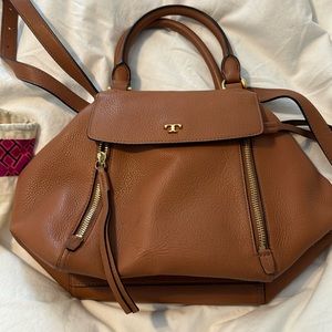 Small half moon Tory Burch bag